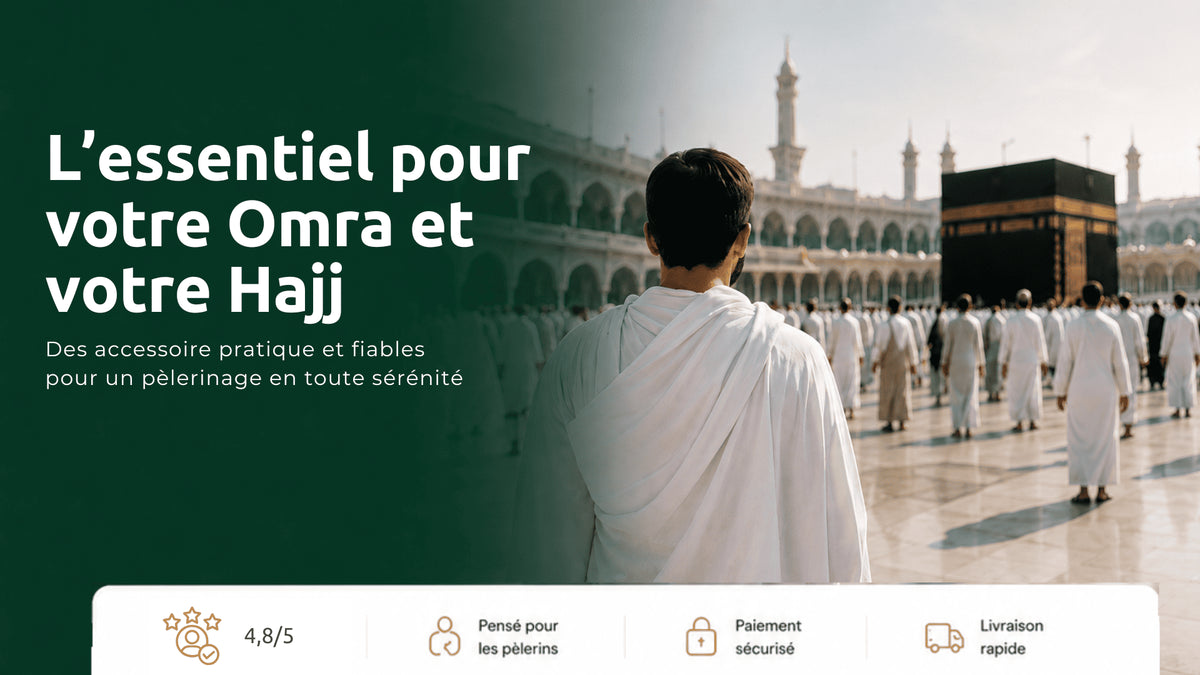 Un pèlerin devant la Kaaba à La Mecque